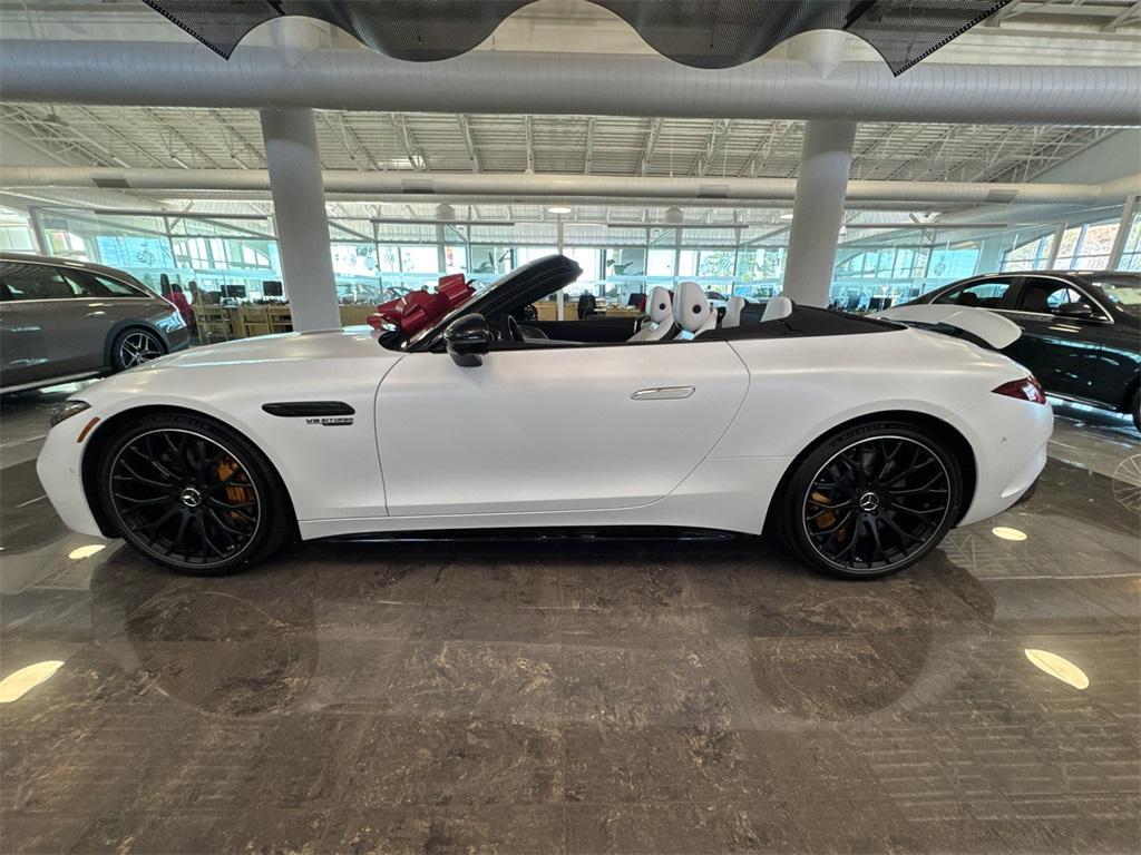 new 2025 Mercedes-Benz AMG SL 63 car, priced at $223,480