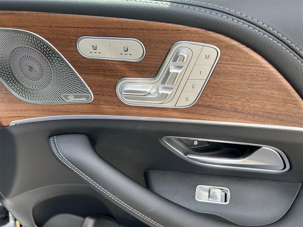new 2026 Mercedes-Benz GLE 450 car, priced at $83,065