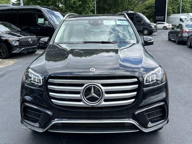 new 2024 Mercedes-Benz GLS 580 car, priced at $117,915