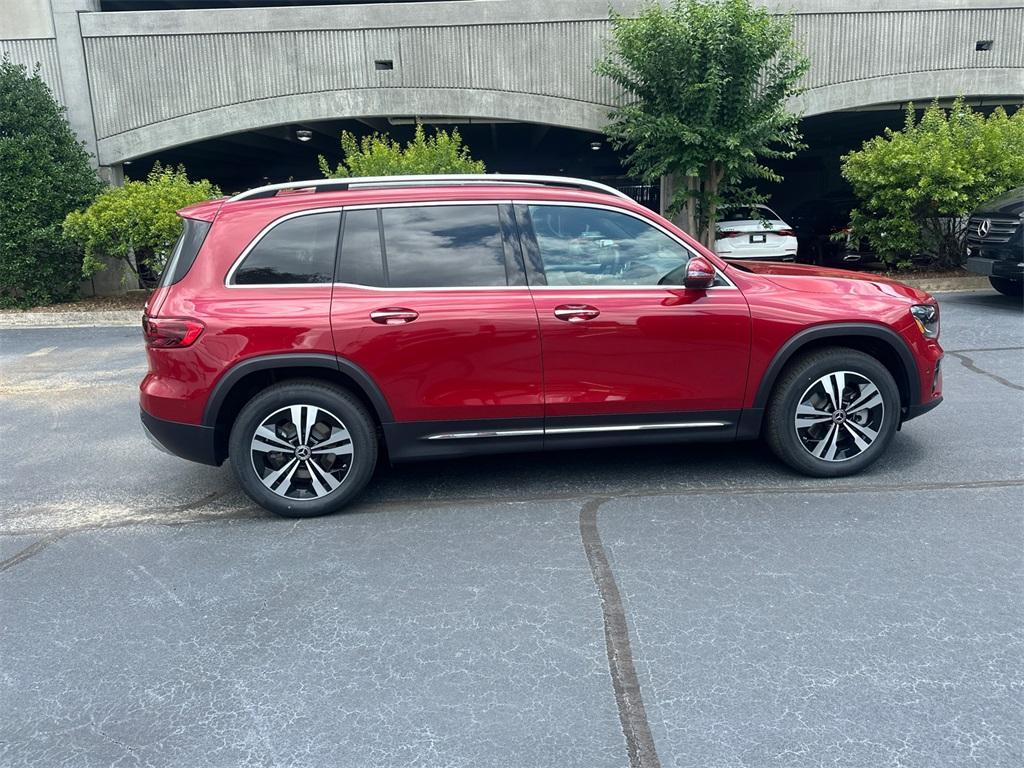 new 2025 Mercedes-Benz GLB 250 car, priced at $56,190
