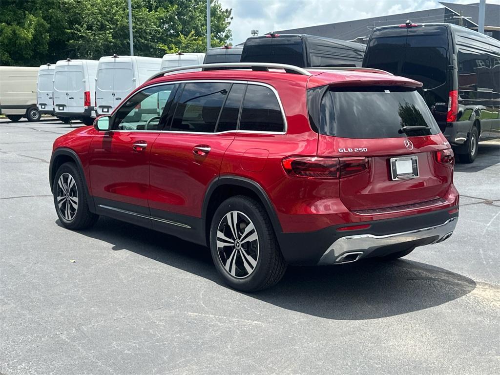 new 2025 Mercedes-Benz GLB 250 car, priced at $56,190