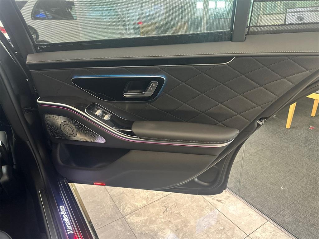 new 2025 Mercedes-Benz S-Class car, priced at $138,885