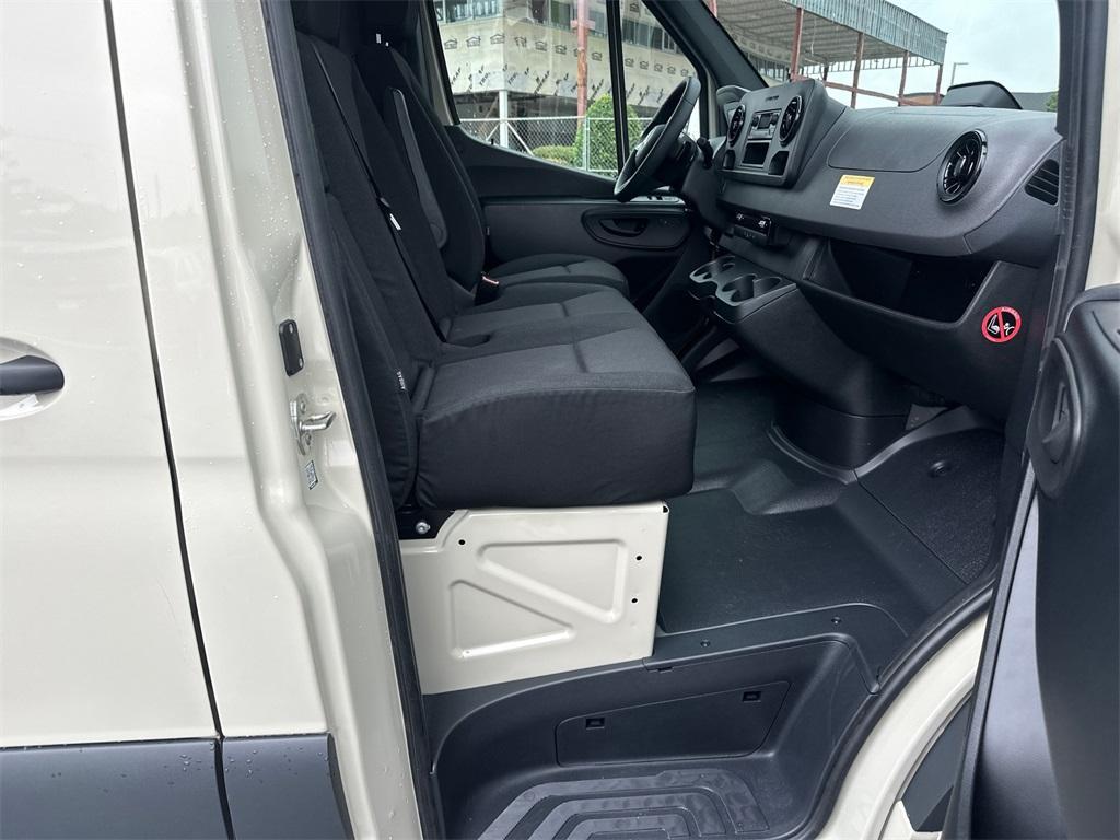 new 2025 Mercedes-Benz Sprinter 3500XD car, priced at $73,170
