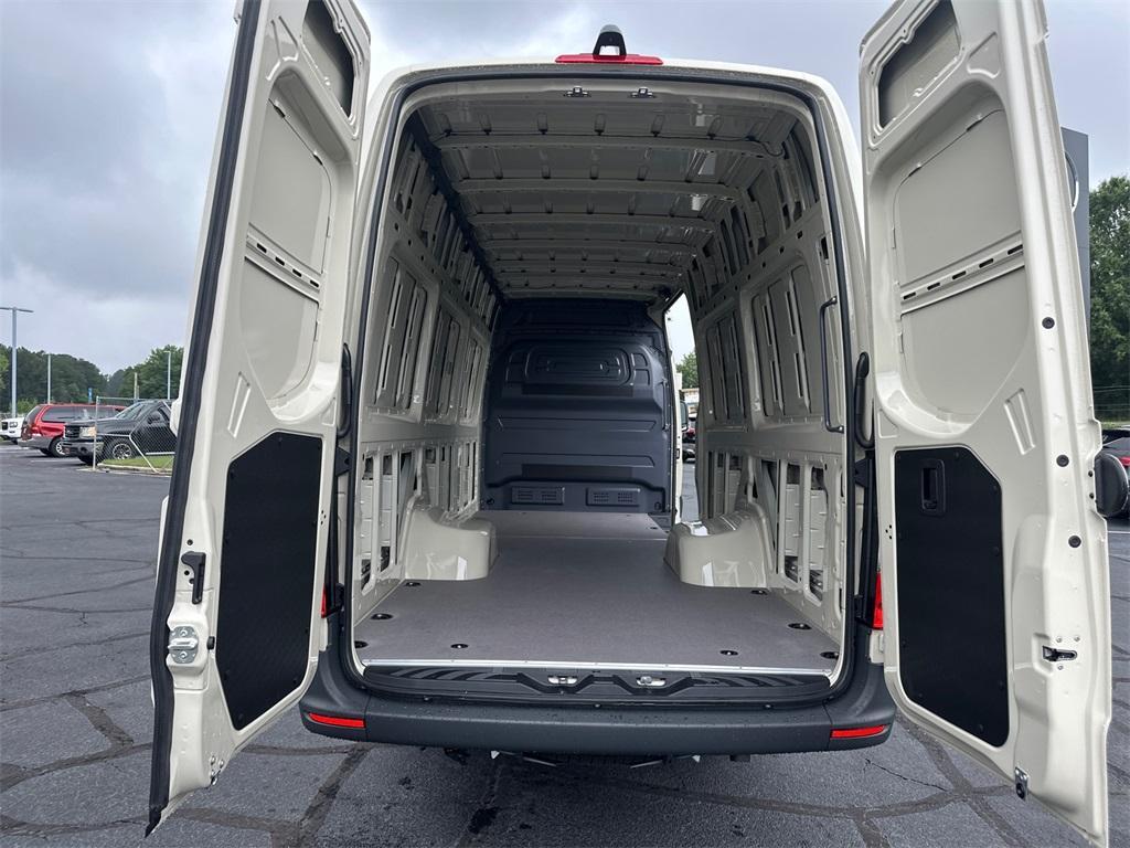 new 2025 Mercedes-Benz Sprinter 3500XD car, priced at $73,170