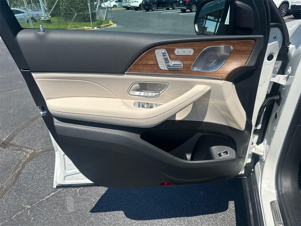 new 2026 Mercedes-Benz GLE 350 car, priced at $69,260