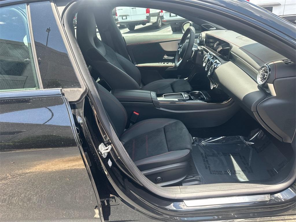 new 2025 Mercedes-Benz CLA 250 car, priced at $56,285