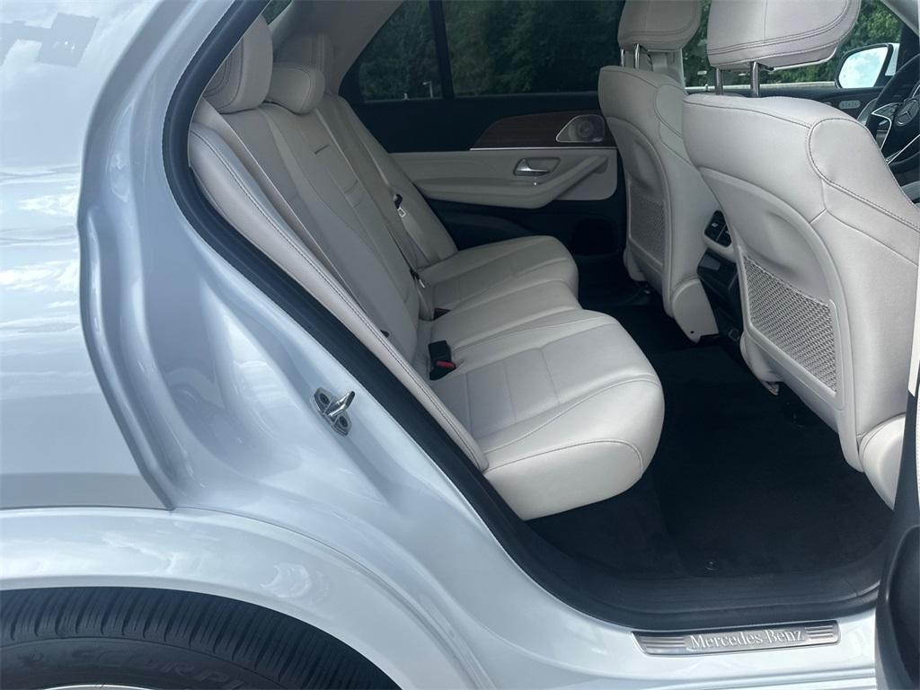 new 2025 Mercedes-Benz GLE 350 car, priced at $70,965