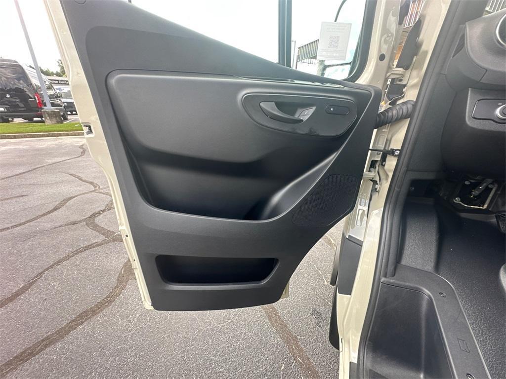 new 2025 Mercedes-Benz Sprinter 3500XD car, priced at $75,082