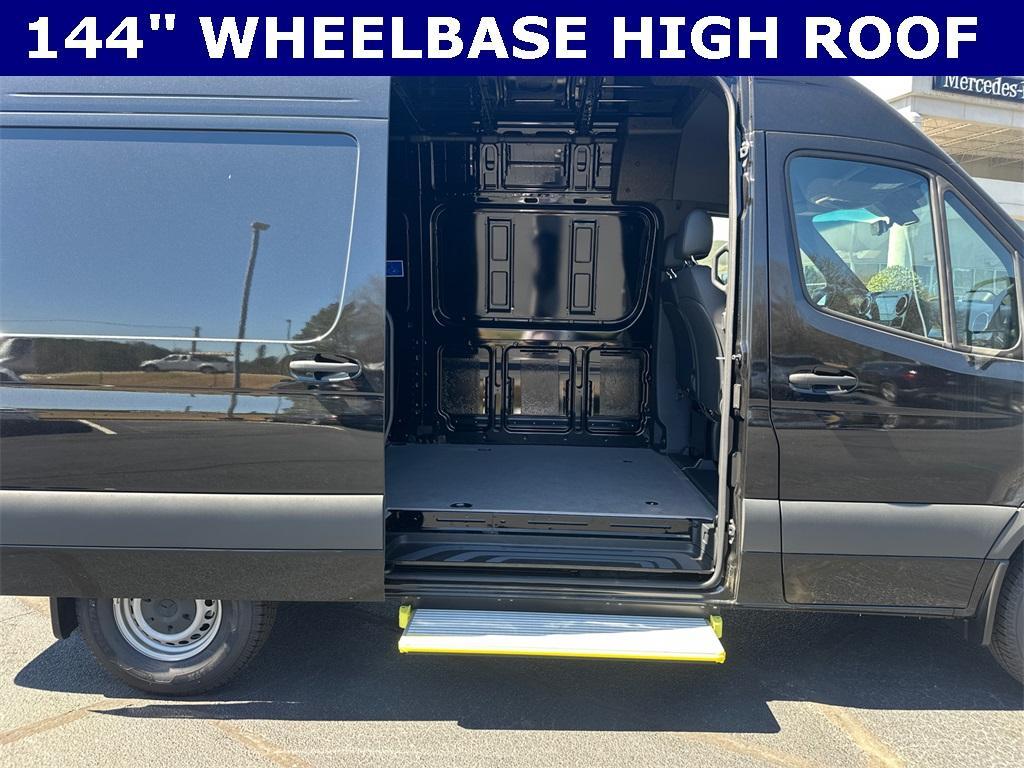 new 2025 Mercedes-Benz Sprinter 2500 car, priced at $74,218
