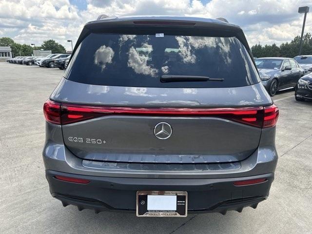 new 2024 Mercedes-Benz EQB 250 car, priced at $62,865