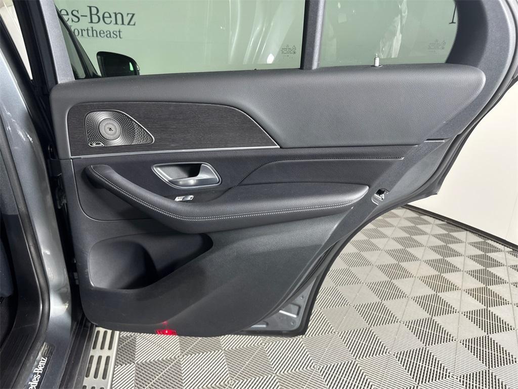 used 2023 Mercedes-Benz GLE 350 car, priced at $48,900