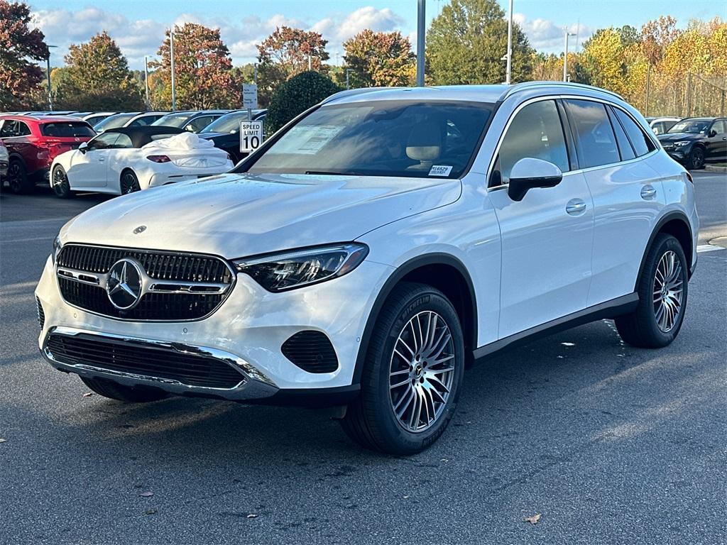 new 2025 Mercedes-Benz GLC 300 car, priced at $51,385