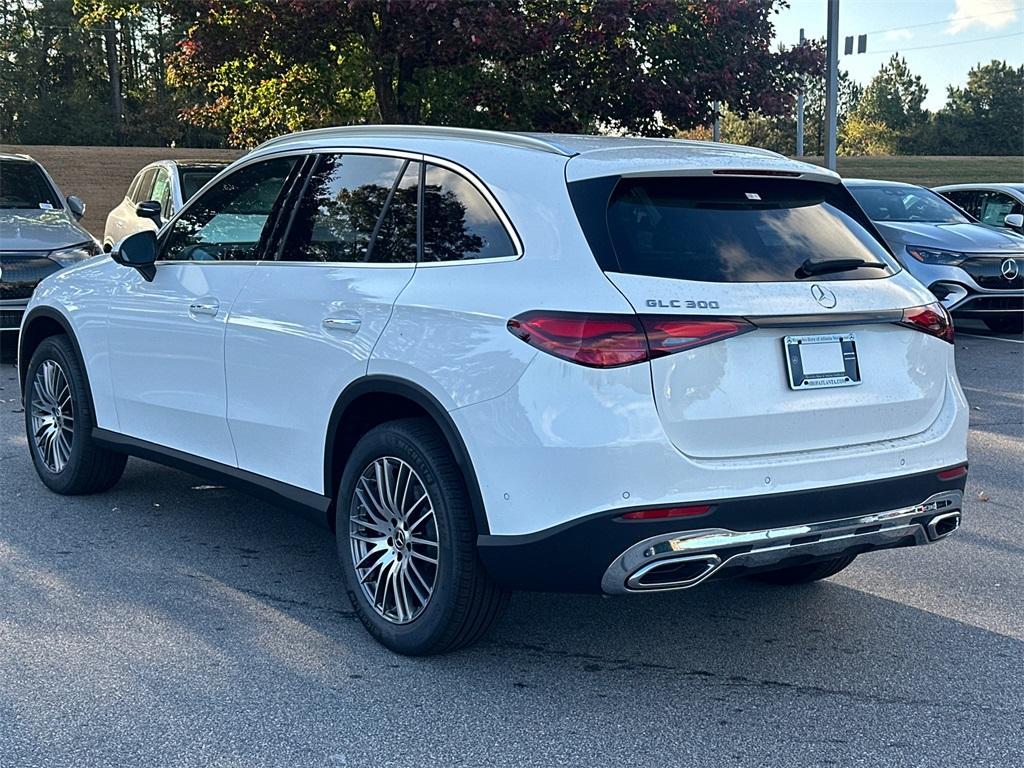 new 2025 Mercedes-Benz GLC 300 car, priced at $51,385