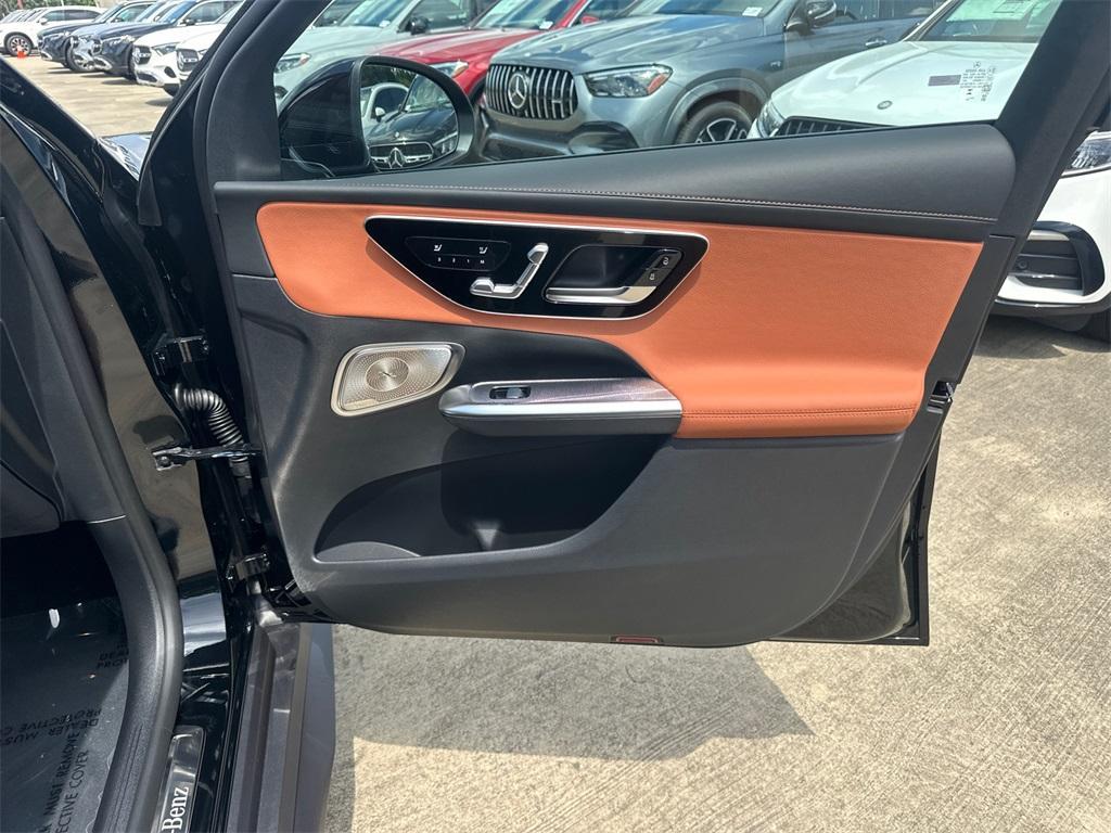 new 2025 Mercedes-Benz GLC 350e car, priced at $70,380