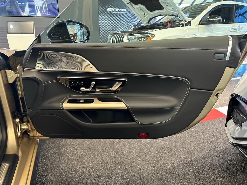 new 2025 Mercedes-Benz AMG SL 63 car, priced at $220,000