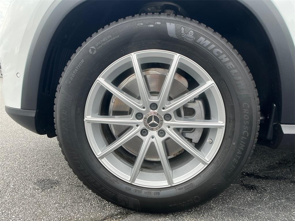 used 2025 Mercedes-Benz GLE 350 car, priced at $63,131