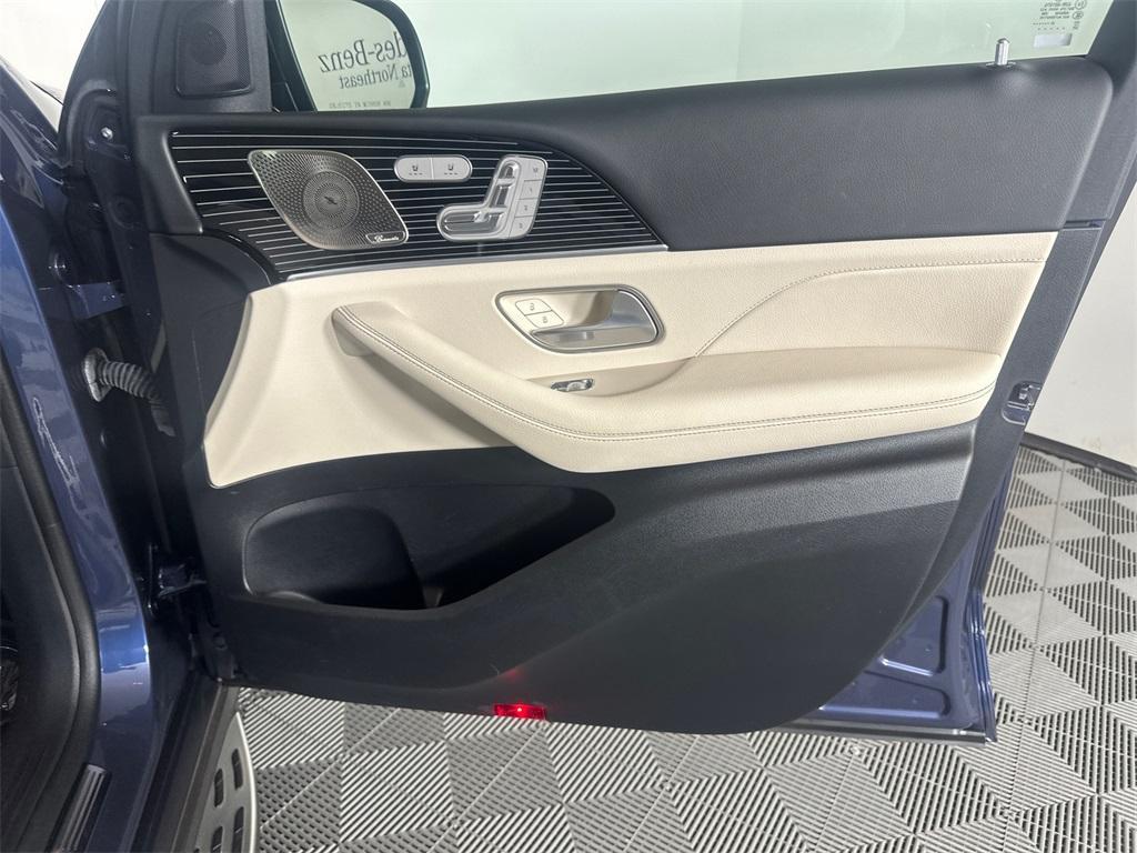 used 2024 Mercedes-Benz GLS 450 car, priced at $80,478