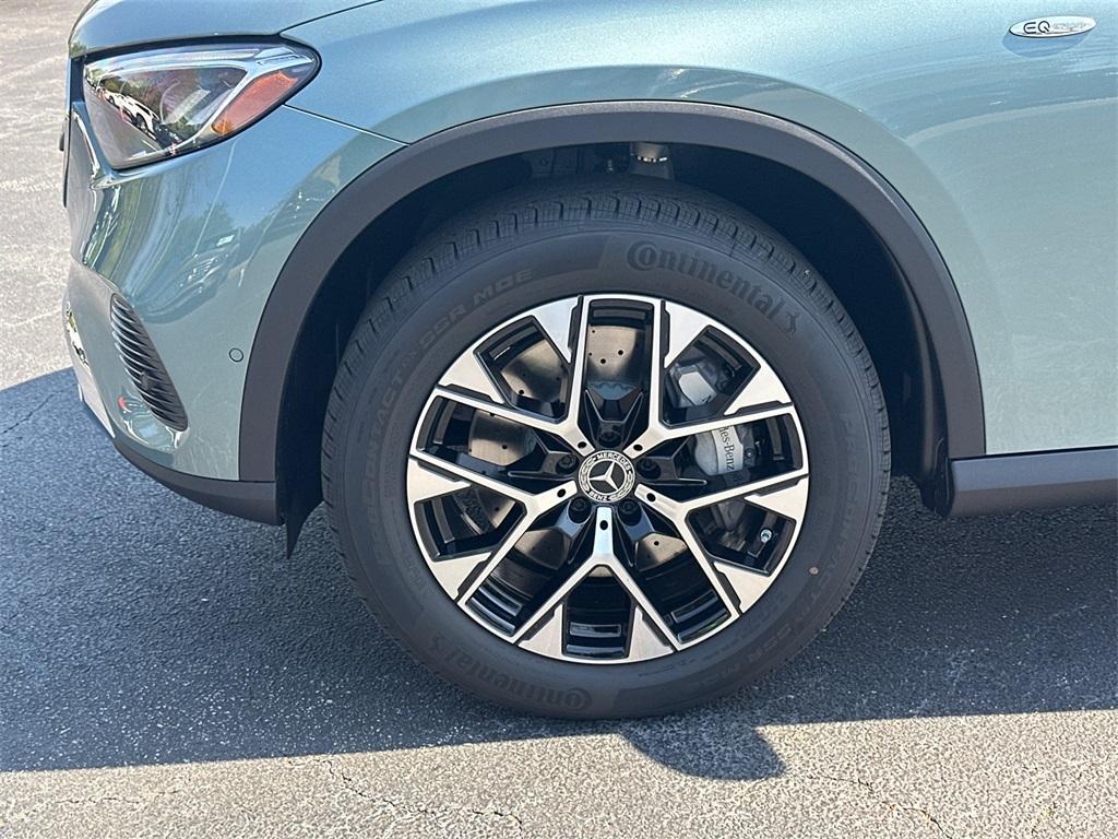 new 2025 Mercedes-Benz GLC 350e car, priced at $66,105