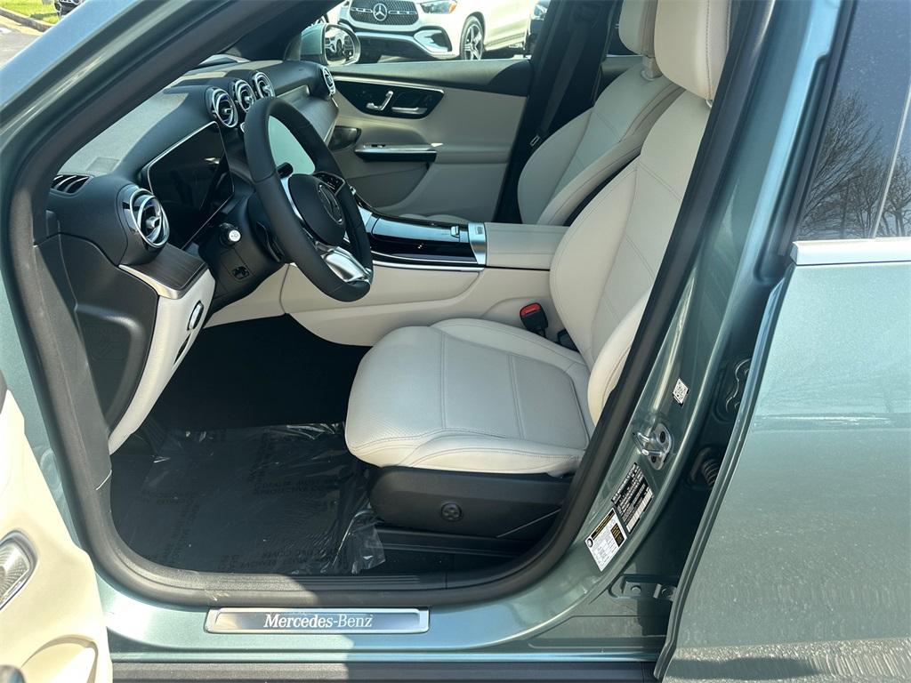 new 2025 Mercedes-Benz GLC 350e car, priced at $66,105