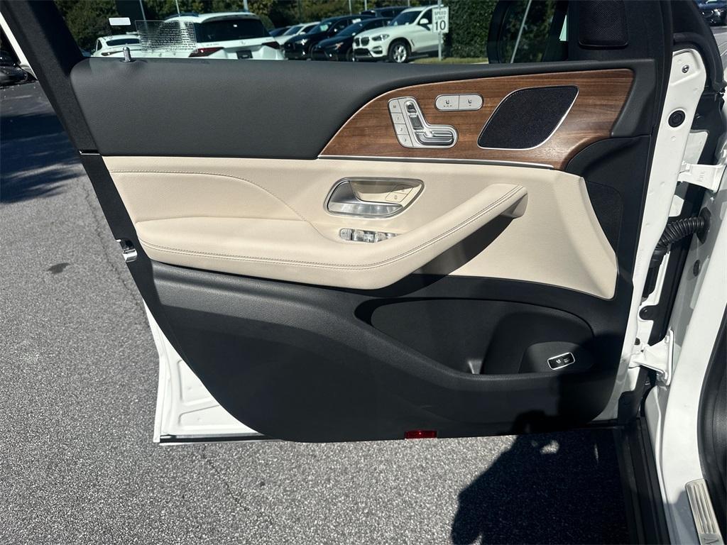 new 2026 Mercedes-Benz GLE 350 car, priced at $69,215
