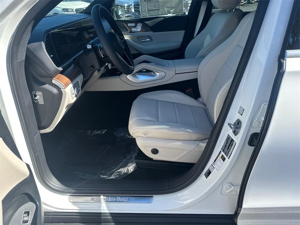 new 2026 Mercedes-Benz GLE 350 car, priced at $69,215