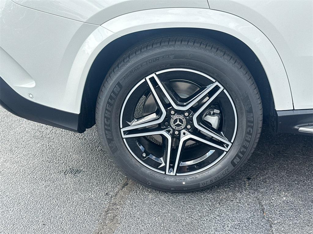 new 2026 Mercedes-Benz GLE 450 car, priced at $86,480