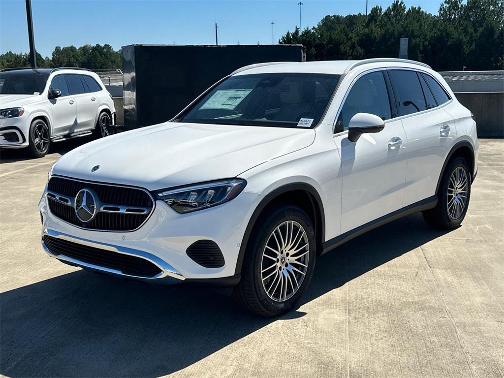 new 2025 Mercedes-Benz GLC 300 car, priced at $51,385