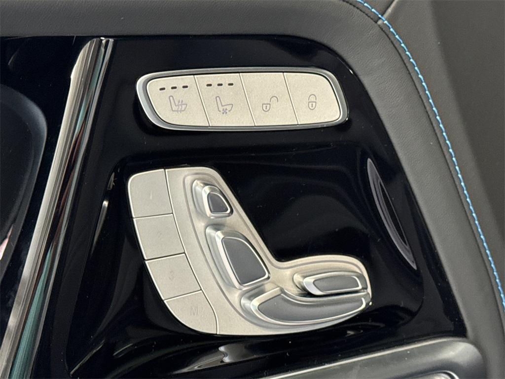 new 2025 Mercedes-Benz G-Class car, priced at $190,675