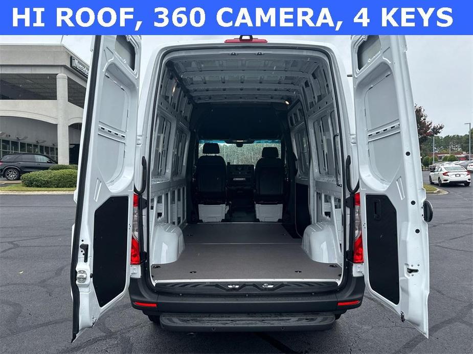 new 2024 Mercedes-Benz Sprinter 2500 car, priced at $59,010