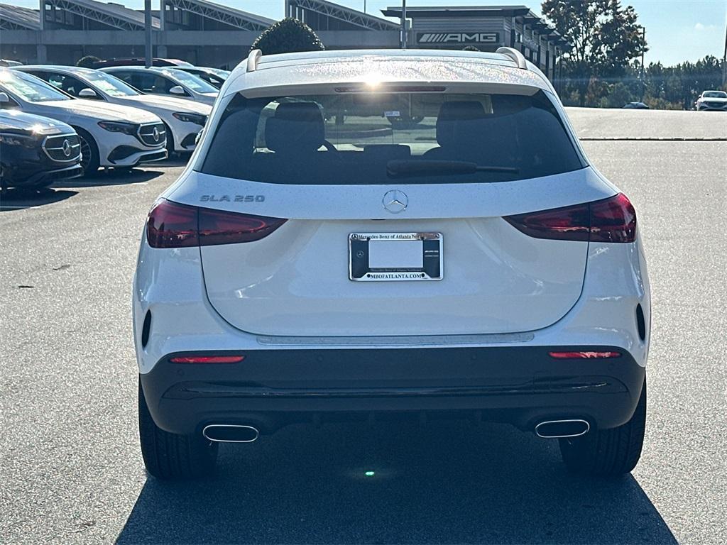 new 2025 Mercedes-Benz GLA 250 car, priced at $52,390