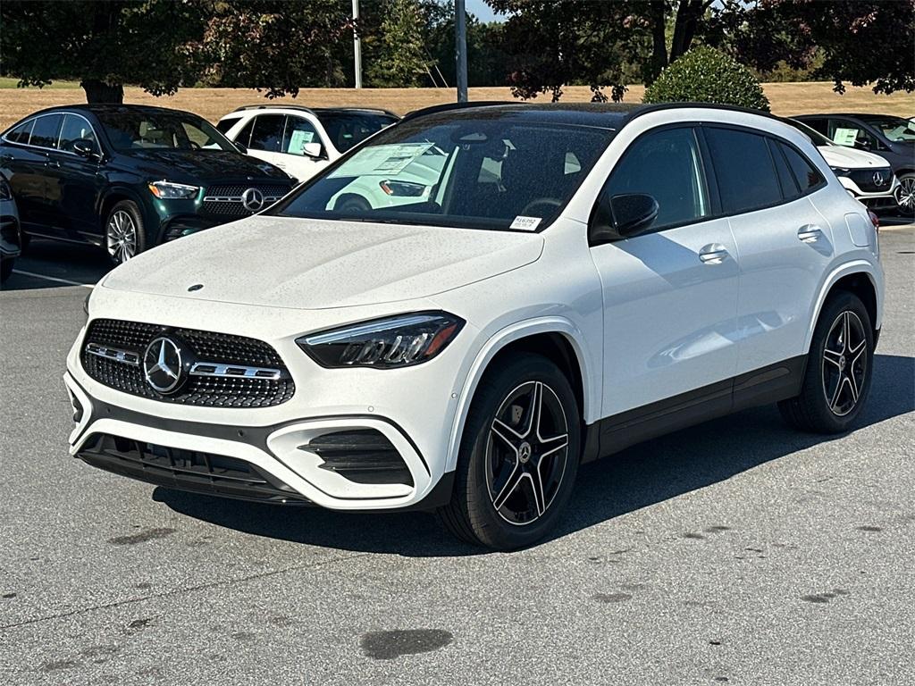 new 2025 Mercedes-Benz GLA 250 car, priced at $52,390