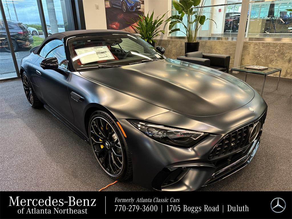 new 2025 Mercedes-Benz AMG SL 55 car, priced at $173,180