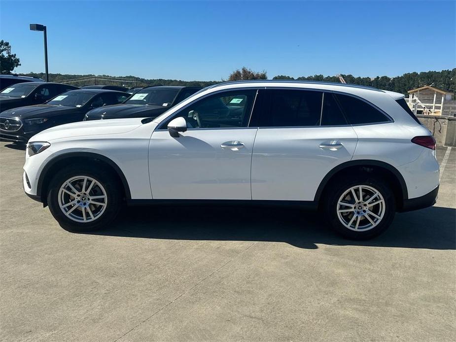 new 2025 Mercedes-Benz GLC 300 car, priced at $54,250