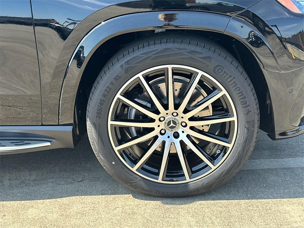 new 2026 Mercedes-Benz GLS 450 car, priced at $103,855