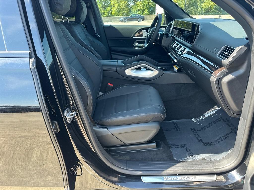 new 2026 Mercedes-Benz GLS 450 car, priced at $103,855
