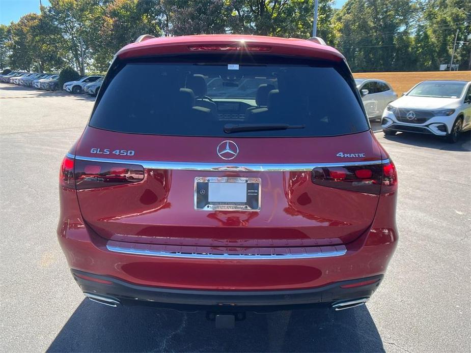 new 2025 Mercedes-Benz GLS 450 car, priced at $99,325