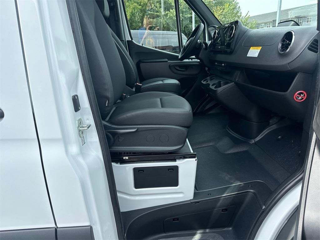 new 2025 Mercedes-Benz Sprinter 2500 car, priced at $57,569