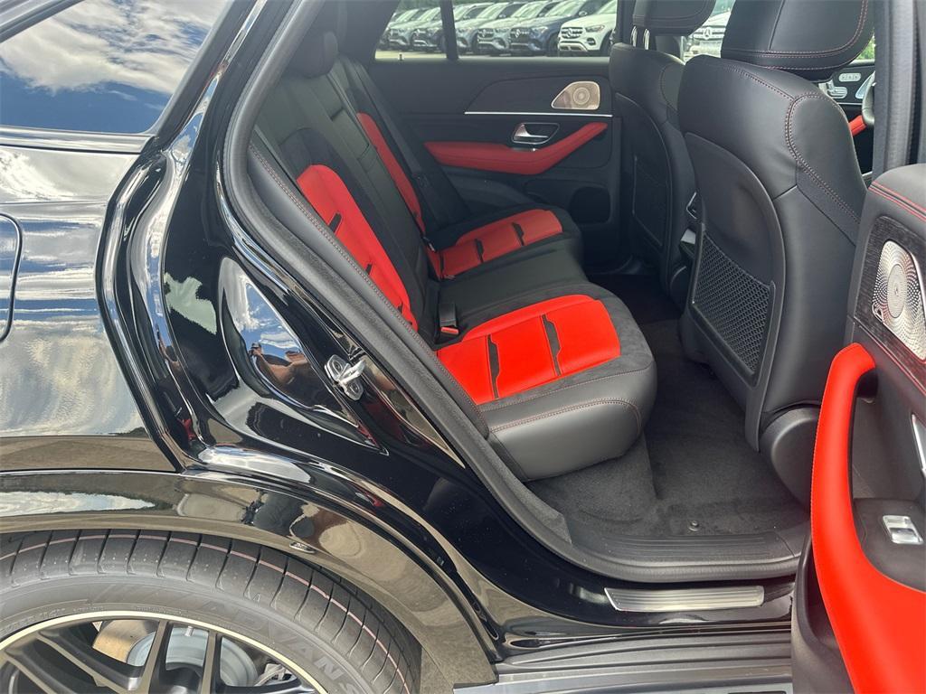 new 2025 Mercedes-Benz AMG GLE 53 car, priced at $105,365