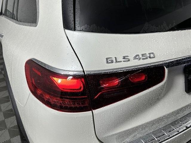 new 2024 Mercedes-Benz GLS 450 car, priced at $95,935