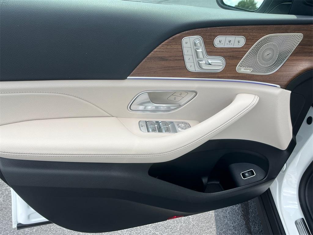 new 2026 Mercedes-Benz GLE 350 car, priced at $69,260