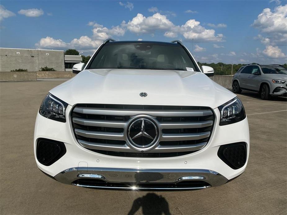 new 2025 Mercedes-Benz GLS 450 car, priced at $92,975