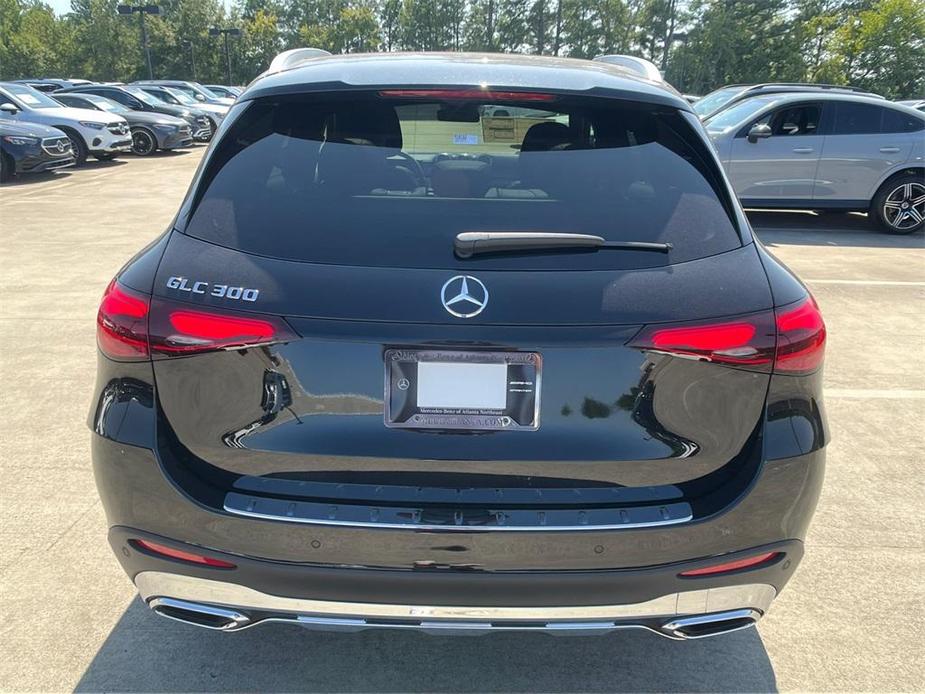 new 2024 Mercedes-Benz GLC 300 car, priced at $58,615