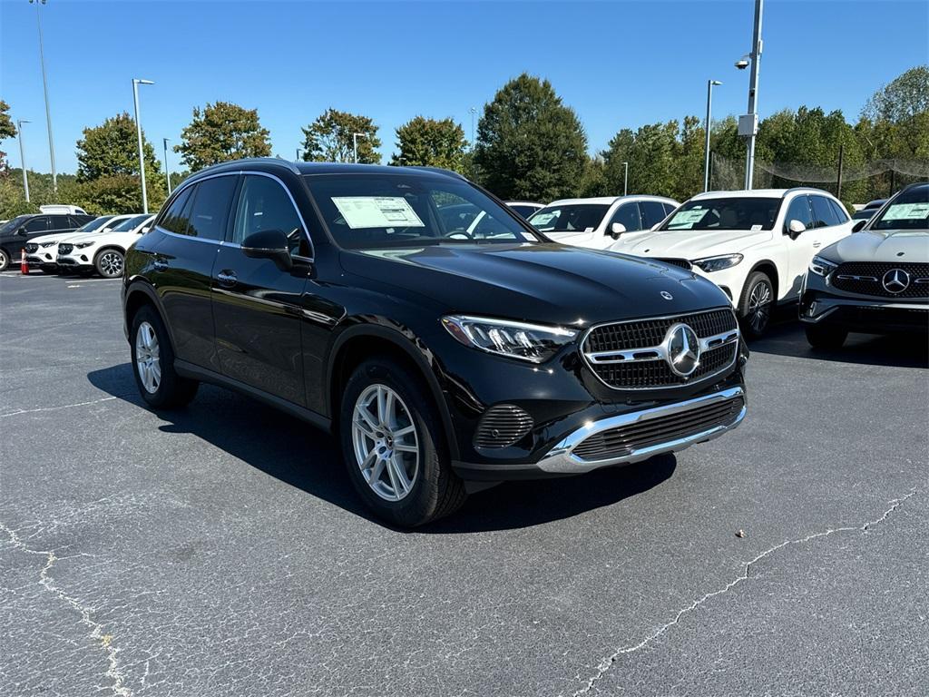 new 2025 Mercedes-Benz GLC 300 car, priced at $54,700