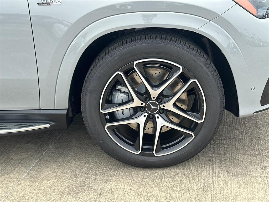 new 2025 Mercedes-Benz AMG GLE 53 car, priced at $101,030