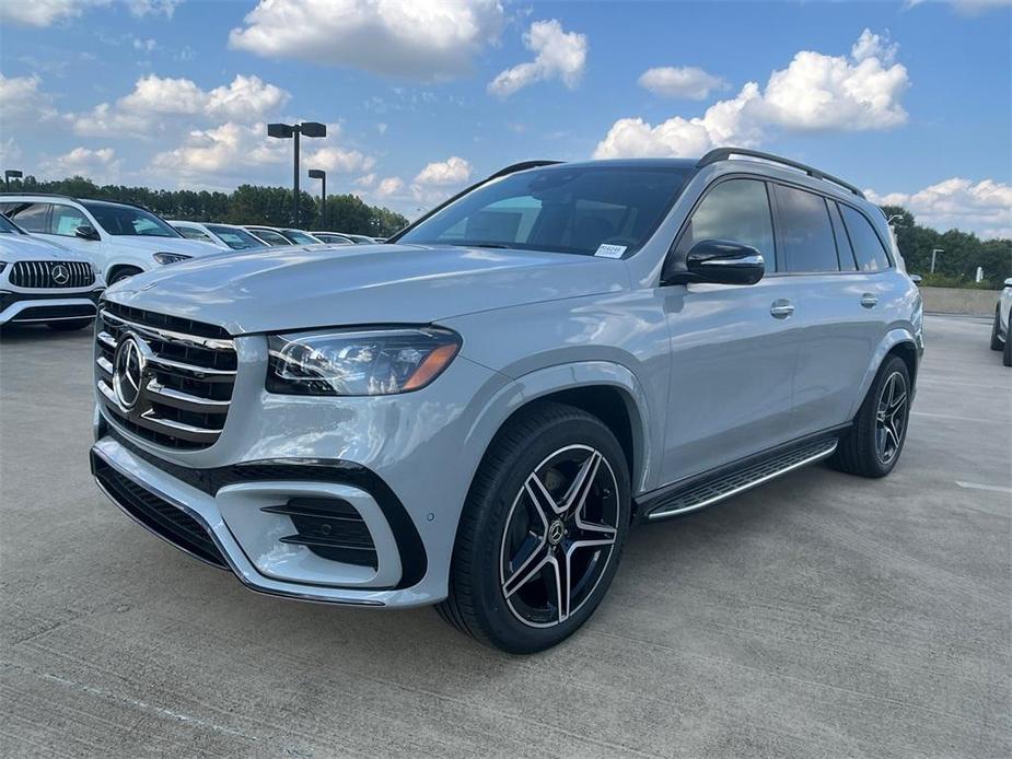 new 2025 Mercedes-Benz GLS 450 car, priced at $101,575