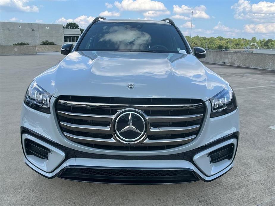 new 2025 Mercedes-Benz GLS 450 car, priced at $101,575