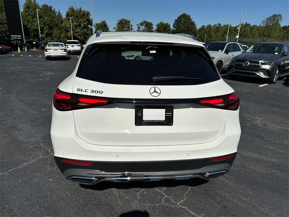 new 2025 Mercedes-Benz GLC 300 car, priced at $51,385