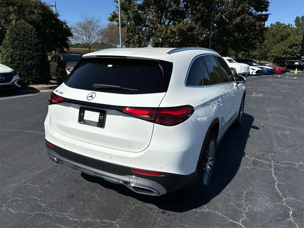 new 2025 Mercedes-Benz GLC 300 car, priced at $51,385