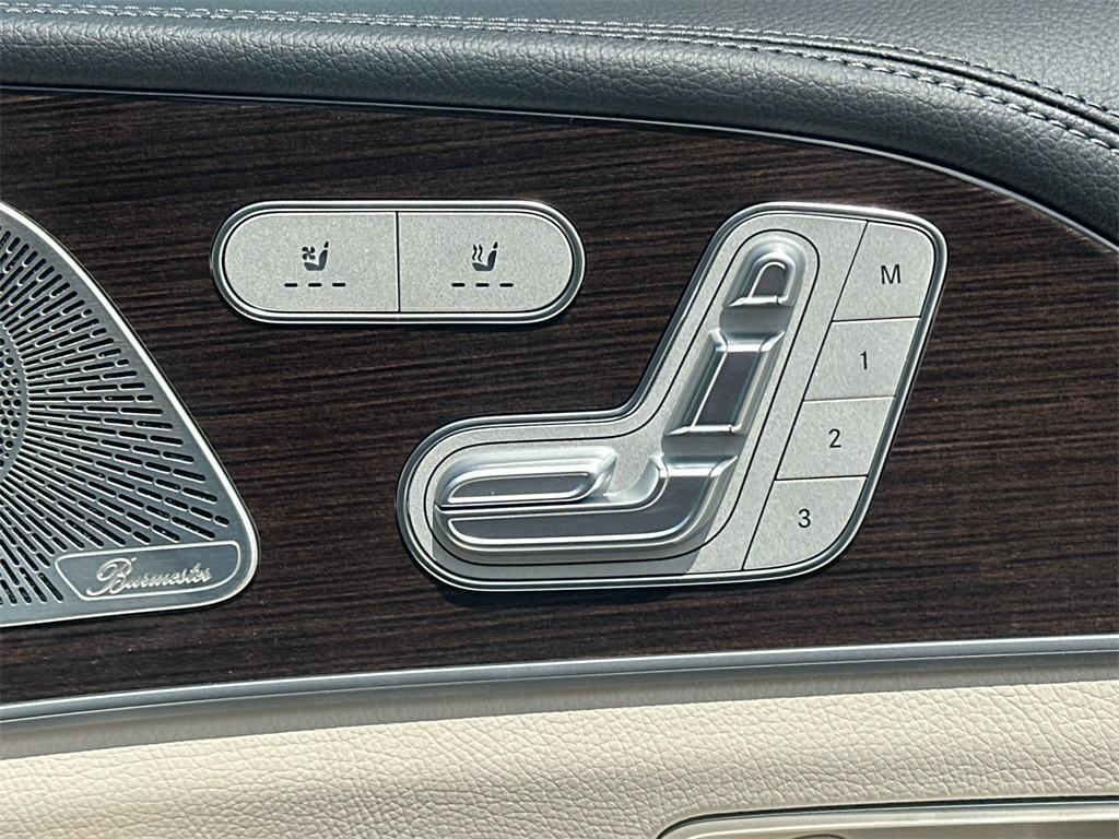 new 2025 Mercedes-Benz GLE 350 car, priced at $77,580