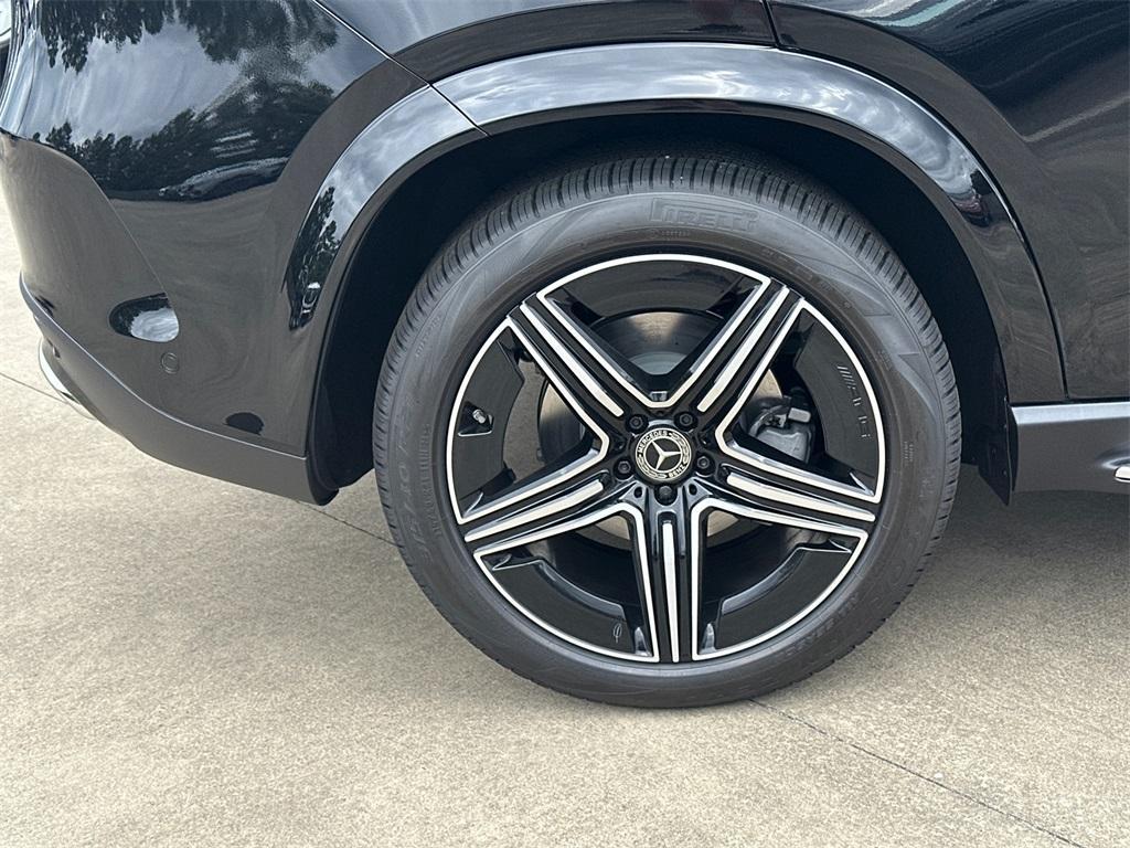 new 2026 Mercedes-Benz GLE 450 car, priced at $87,375